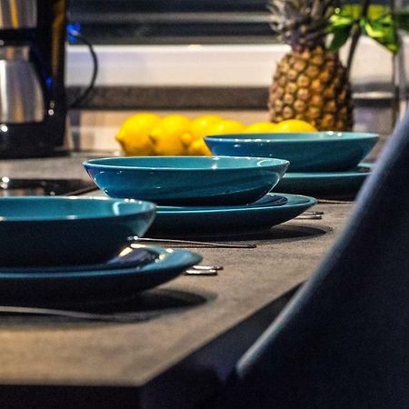 Apartament W Cieplicach Perfekt 옐레니아구라 외부 사진