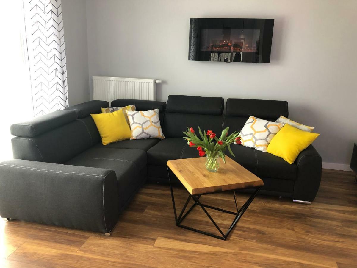 Apartament W Cieplicach Perfekt 옐레니아구라 외부 사진